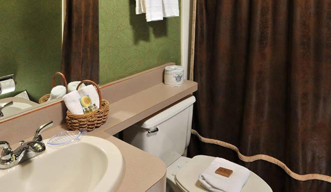 Boarders Inn & Suites By Cobblestone Hotels In Waukon Екстер'єр фото