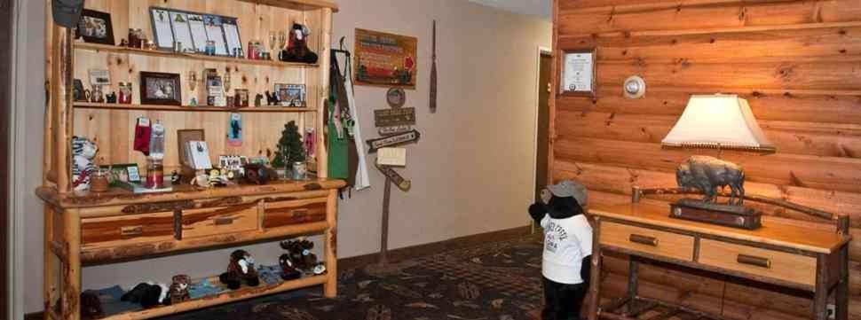 Boarders Inn & Suites By Cobblestone Hotels In Waukon Екстер'єр фото